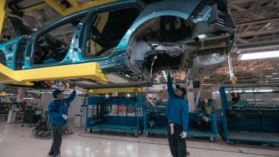 САЩ нaнeсоха тежък удар по китайските производители на електромобили