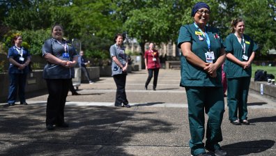 Сериозна глътка въздух за англичаните след облекчаване на мерките