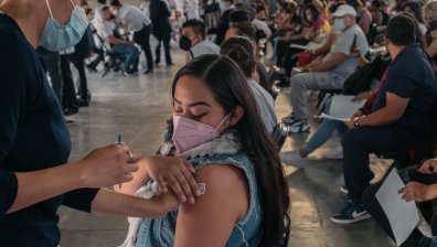 Истински хаос с пандемията в Мексико, регистрирани са 35% повече смъртни случаи
