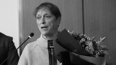 Почина голямата поетеса Надежда Захариева