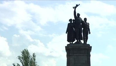 Обществото се раздели "за" и "против" премахването на Паметника на съветската армия от столицата
