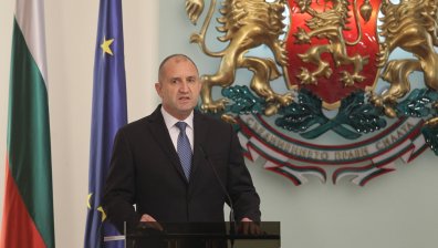 Радев и Байдън обсъдиха разрешаване на кризата в Украйна