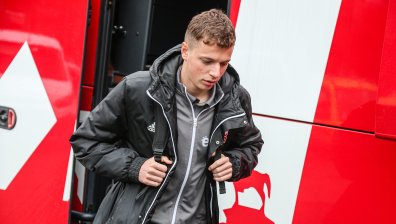 "Левски" уреди Ангел Бастунов от "Хебър"