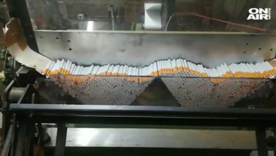 Разбиха 5 фабрики за производство на контрабандни цигари у нас