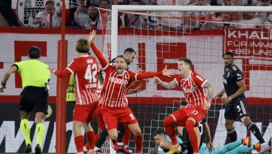 "Юве" удари 10 от "Фрайбург" с 2:0 и се класира на 1/4-финал в ЛЕ