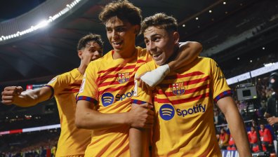 "Барселона" спечели с 3:0 срещу "Атлетико" (Мадрид) и се бетонира на второ място