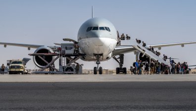 Все повече български граждани искат да напуснат Кабул, какъв е изходът към България?