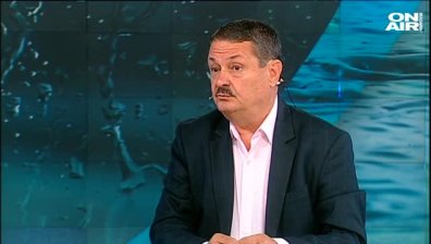 Нестихващи валежи и усложнена обстановка - какво още е подготвило времето?