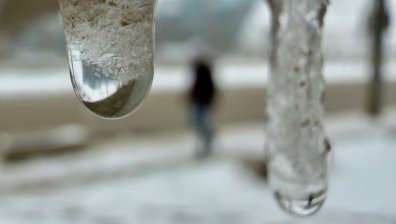 Времето в събота, 21 февруари: Сняг, виелици и рязко застудяване