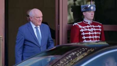 От НС до Сметната палата - кой е Димитър Главчев?