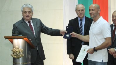 Министърът на вътрешните работи Бойко Рашков награди състезатели от Токио