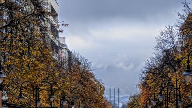 Времето днес: Облаци, възможни валежи и повишаване на температурите