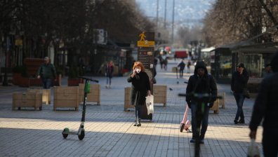 На опашката сме по стандарт на живот в Европа, вече и Румъния изглежда недостижима