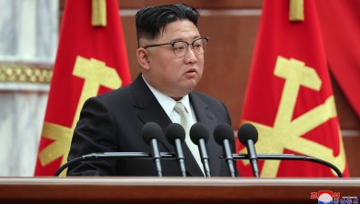 Ким Чен Ун: Подготвяме се да използваме ядрените си оръжия и да създадем по-мощни