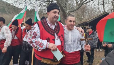 Световен шампион по киокушин спаси кръста в Странджа