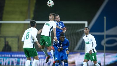 "Берое" приземи "Левски" с категорична победа на "Герена"