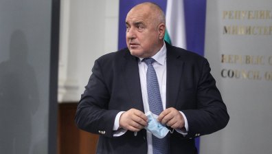 Борисов пак изненадващо на брифинга на НОЩ