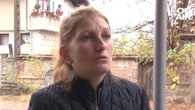 Дрогираният, блъснал дете в Бузовград, карал с бясна скорост, местните се молят за момчето