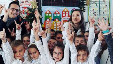 Лора Инджова и Симеон Белев провокираха деца да четат между редовете