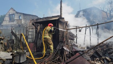 Разрушения и щети в Киев след нападение с дронове и ракети от Русия (+СНИМКИ)