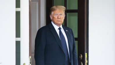 Чомски: Тръмп е най-големият престъпник в историята, гангстерът в Белия дом