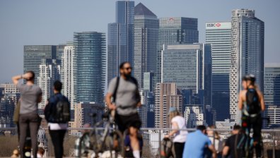 По-висока доходност по американските облигации и по-силен долар