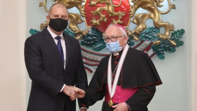 Посланикът на Ватикана: "Мадарският конник" е израз на почит към папа Франциск