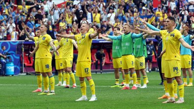 Украйна обърна Словакия с 2:1 за първата си победа на Евро 2024