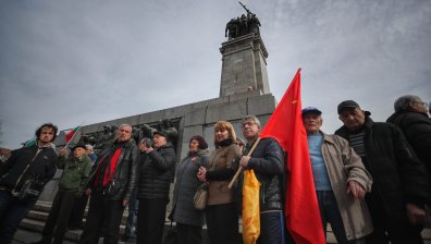 СОС одобри премахването на Паметника на съветската армия