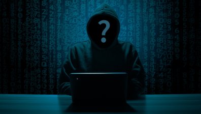 Полша обвинява Русия, че е хакнала и разпространявала имейли от името на правителството