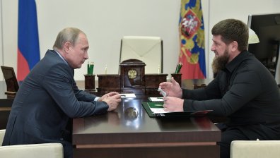 Захарова с предупреждение към Зеленски. Кадиров: Ще щурмуваме всеки град за Путин