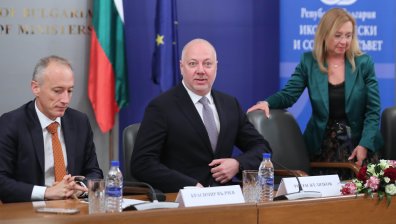 Росен Желязков: Хората таят страхове от еврото, трябва да ги разсеем