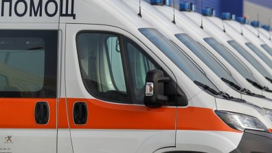 Шофьор нападна друг с макетен нож при конфликт в Бургас