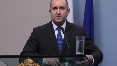 И отново Радев отговаря на Борисов - сега за консултациите за главен прокурор