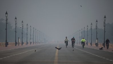 От празник до болница: Смогът, който разяжда "белите дробове" на Индия
