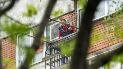 Полицията арестува барикадиралия се в "Люлин"