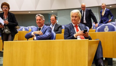 Нидерландия насрочи парламентарни избори за 29 октомври