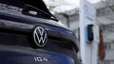 Фондовият пазар заобича Volkswagen, които взеха пример от Tesla