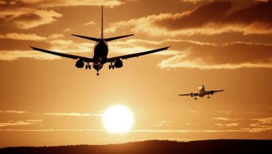 Броят на пътниците на гръцките летища е намалял със 74 %