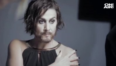 Оперната певица Чечилия Бартоли смути феновете си с фалшива брада