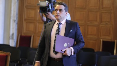 Обявяват политиките на евентуалния бъдещ кабинет "Василев"