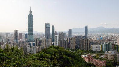 Земетресение с магнитуд 5,8 удари Североизточен Тайван