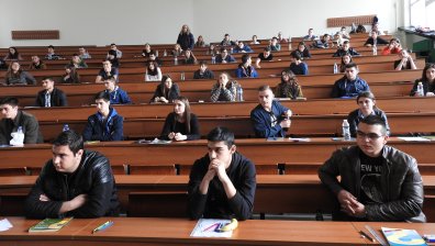 Оценките от матурите стават вход за над 40 университета