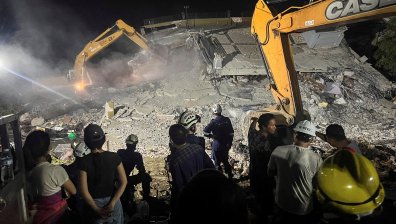 В Мианмар спасиха 60-годишна жена, оцеляла под руините 91 часа