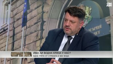 Атанас Зафиров: Лично бих се качил на багера, който би бутал незаконни постройки