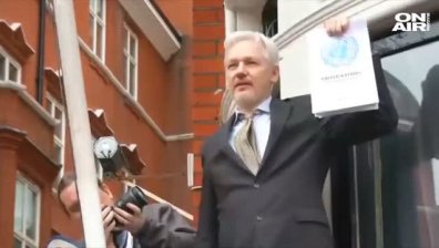 Нови 17 обвинения срещу основателя на "Уикилийкс"