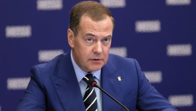 Медведев: При украински атаки по Крим няма да има преговори - само ответни удари