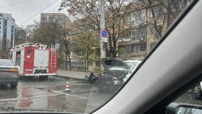 Тежка катастрофа между две коли в София