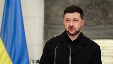 На фона на руски удари: Зеленски търси спешна военна помощ от Франция