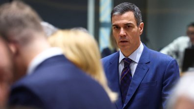 Испания затвори въздушното си пространство за самолети на САЩ за войната с Иран